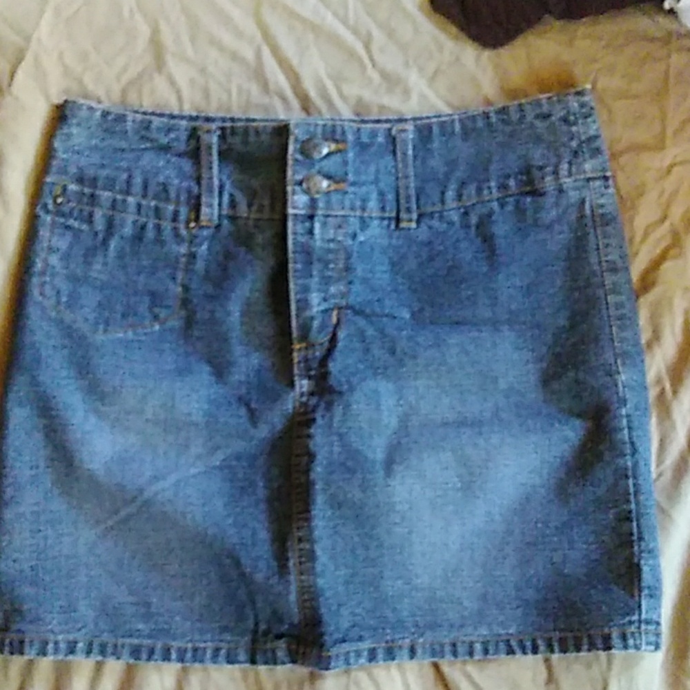 Cute slim jeanskirt